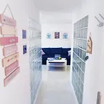 Center *